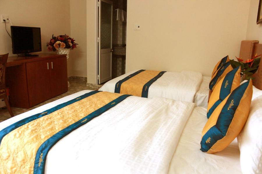 Hoàng Thiên Hotel Da Lat Esterno foto